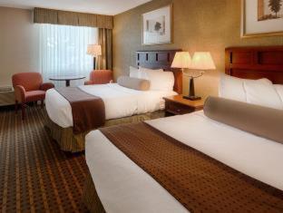 Baymont Inn & Suites Marietta Cameră foto