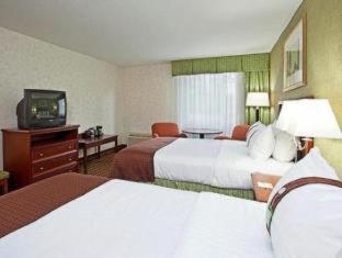 Baymont Inn & Suites Marietta Cameră foto